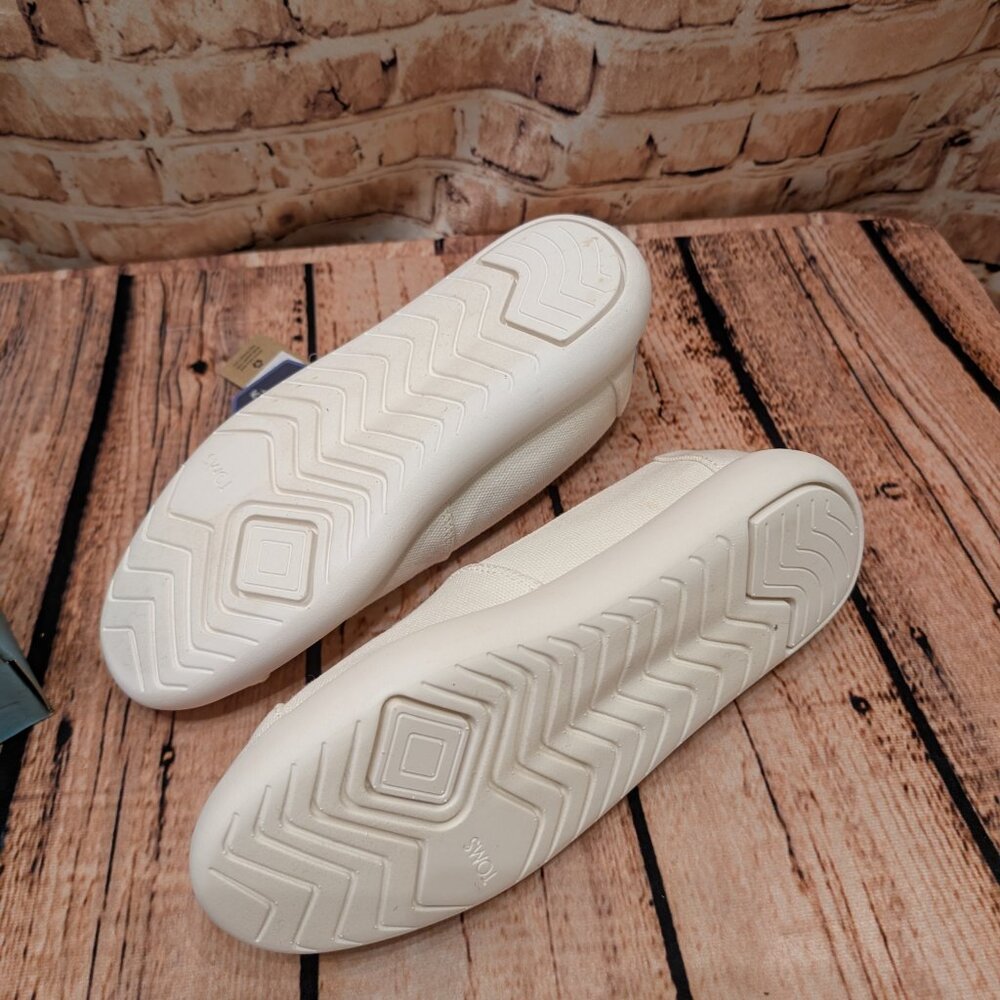 Tom's Alpargata Mallow Casual White Canvas Slip-On Shoes with Leopard Insole 6 - Picture 14 of 15